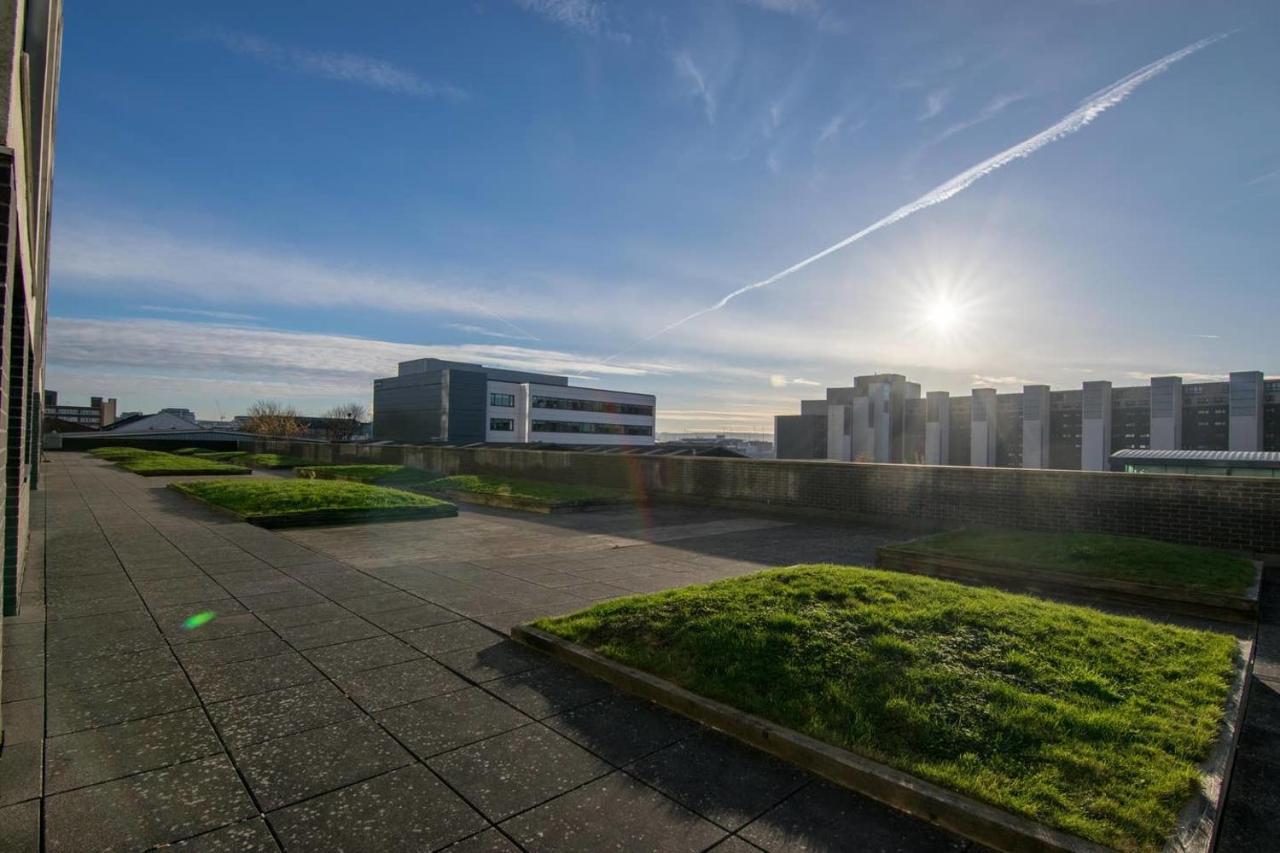 Modern 2 Bed Apartment, Next To Hydro And Secc! Glasgow Buitenkant foto